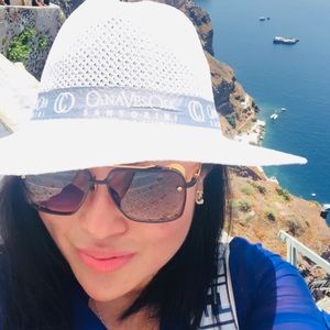 Meet your Posher, Jean